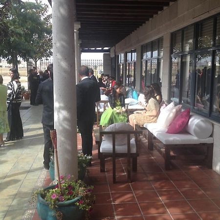 Hotel Restaurante San Roque Medina del Campo Dış mekan fotoğraf