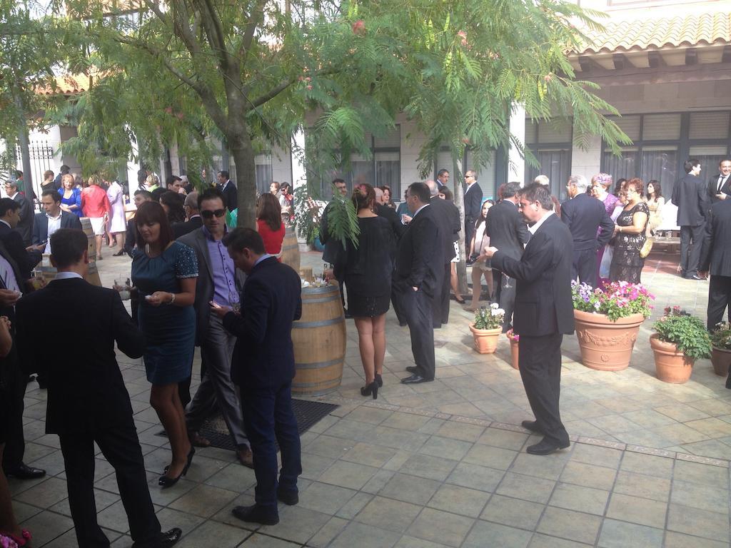 Hotel Restaurante San Roque Medina del Campo Dış mekan fotoğraf