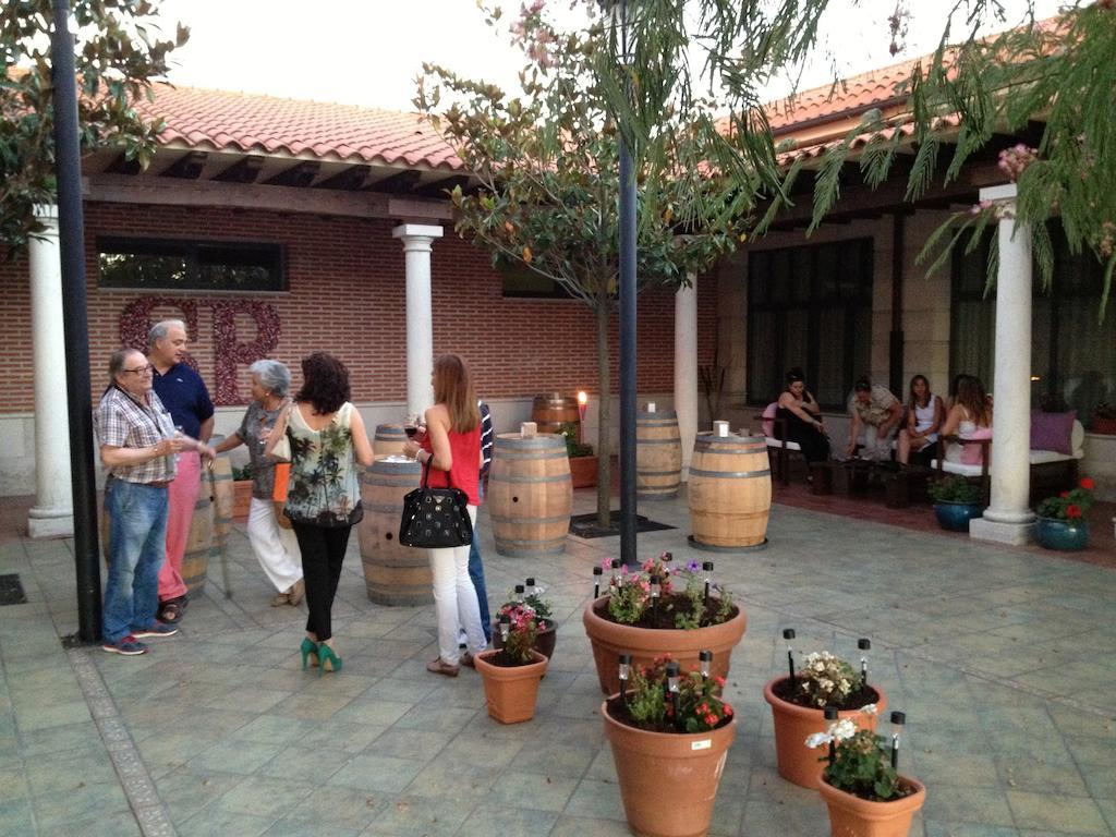 Hotel Restaurante San Roque Medina del Campo Dış mekan fotoğraf